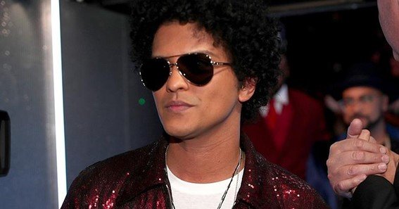 Criticism confronted by Bruno Mars due to his Ethnicity