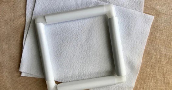 how to support a q snap frame for needlepoint